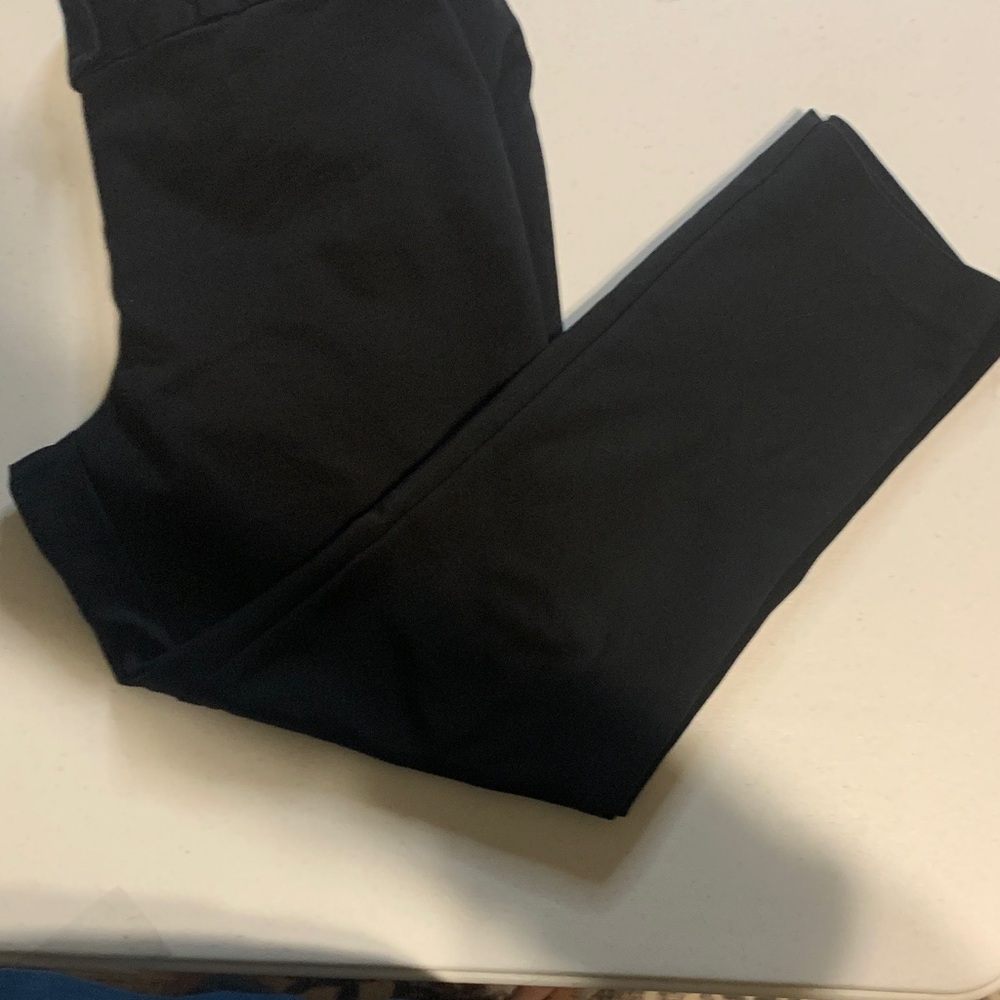 Liz Claiborne Black Cropped Pants size 8 Emma slacks